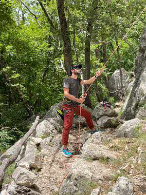 Climbing basic, focus su manovre e arrampicata da primo di cordata.