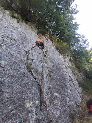 Climbing basic, focus su manovre e arrampicata da primo di cordata.